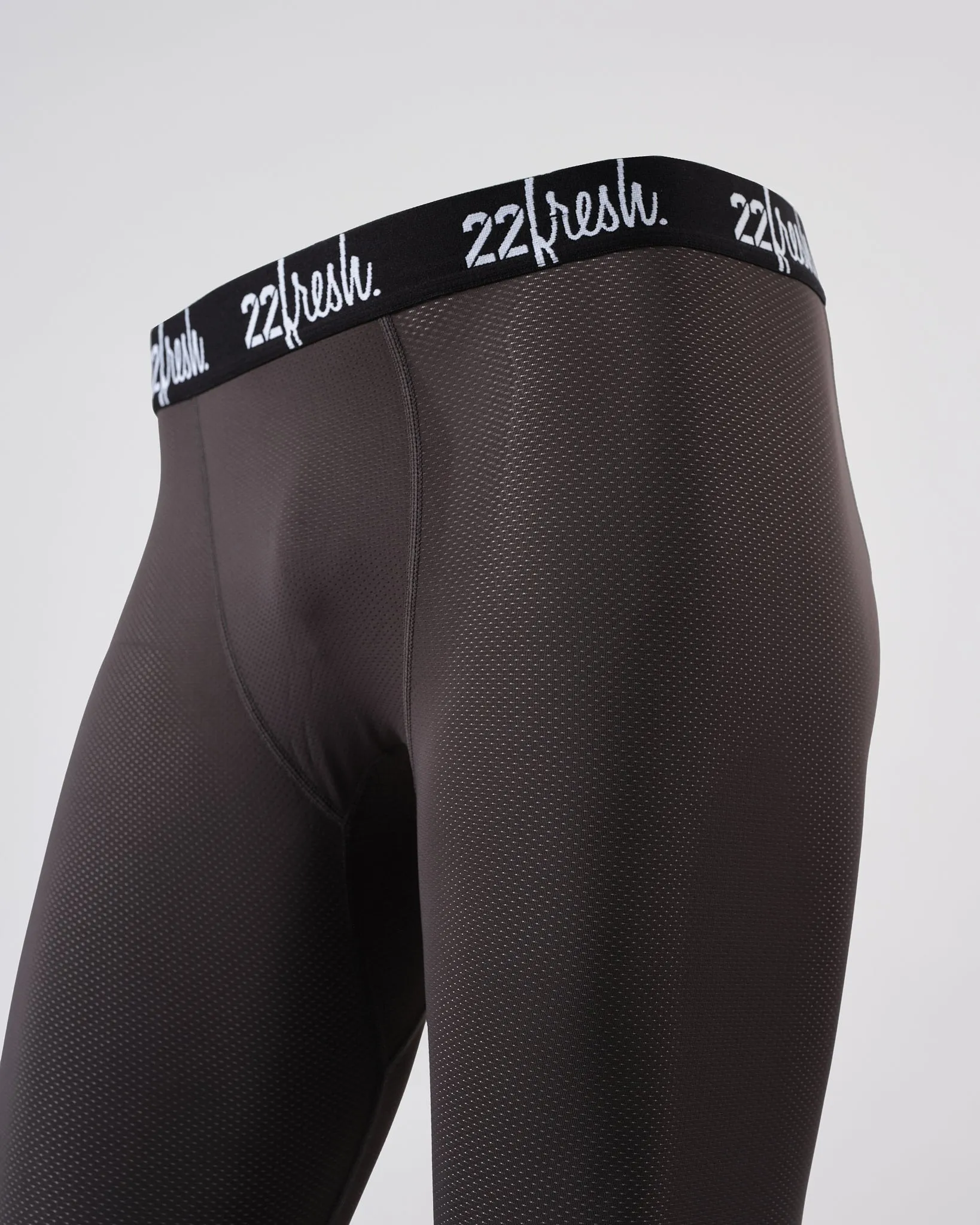 Boys 3/4 Performance Legging