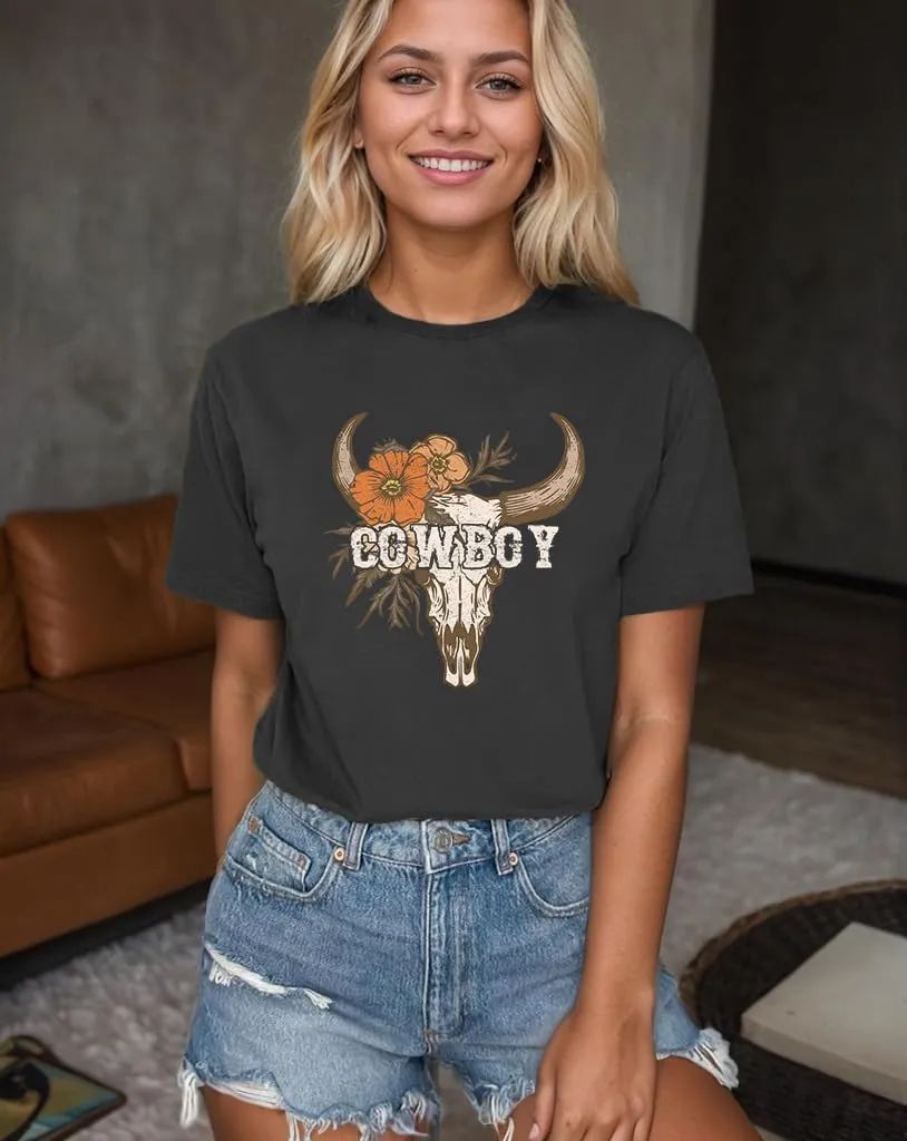 Cow Skull Shirts for Women Western Cowgirl Tshirt Vintage Rodeo Country Concert Outfit Cowboy Graphic Tee Tops
