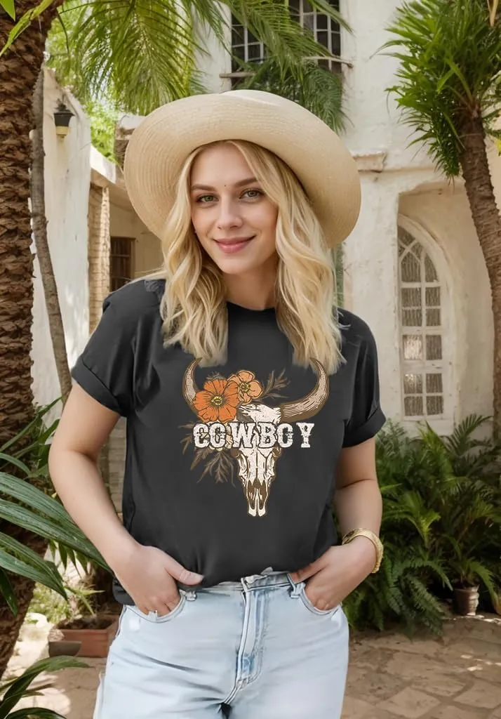 Cow Skull Shirts for Women Western Cowgirl Tshirt Vintage Rodeo Country Concert Outfit Cowboy Graphic Tee Tops