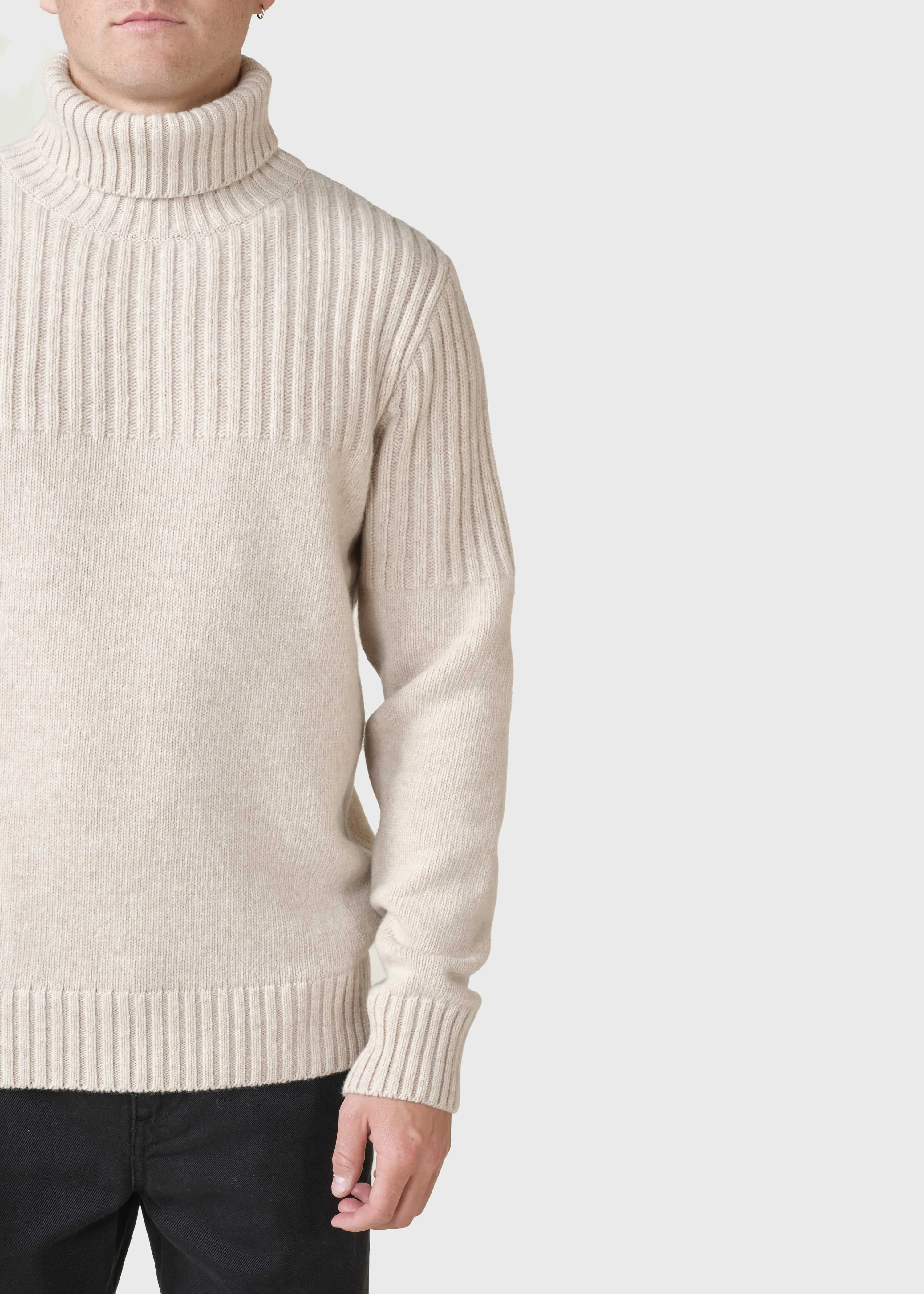 Karlsson knit  - Pastel sand