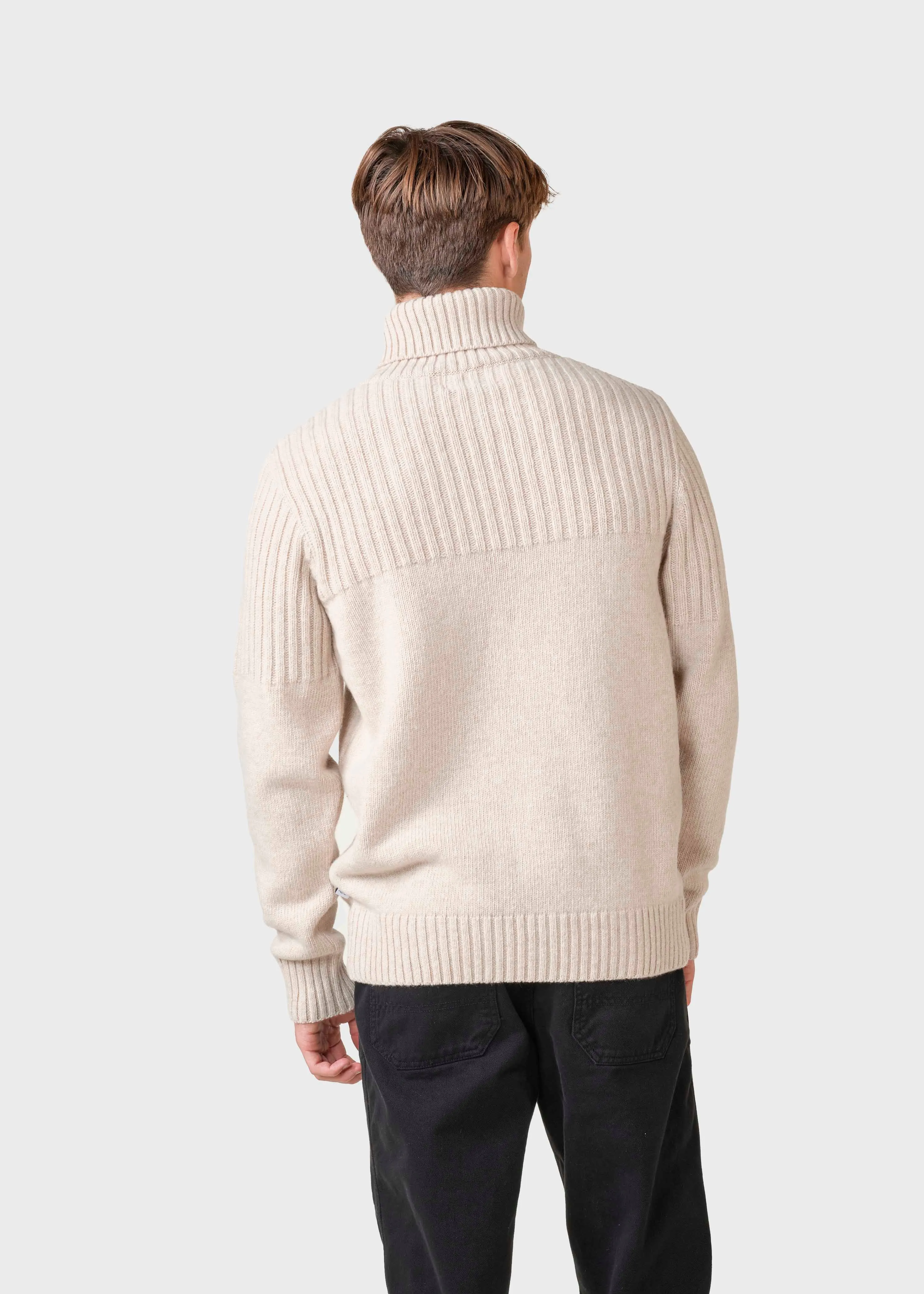 Karlsson knit  - Pastel sand