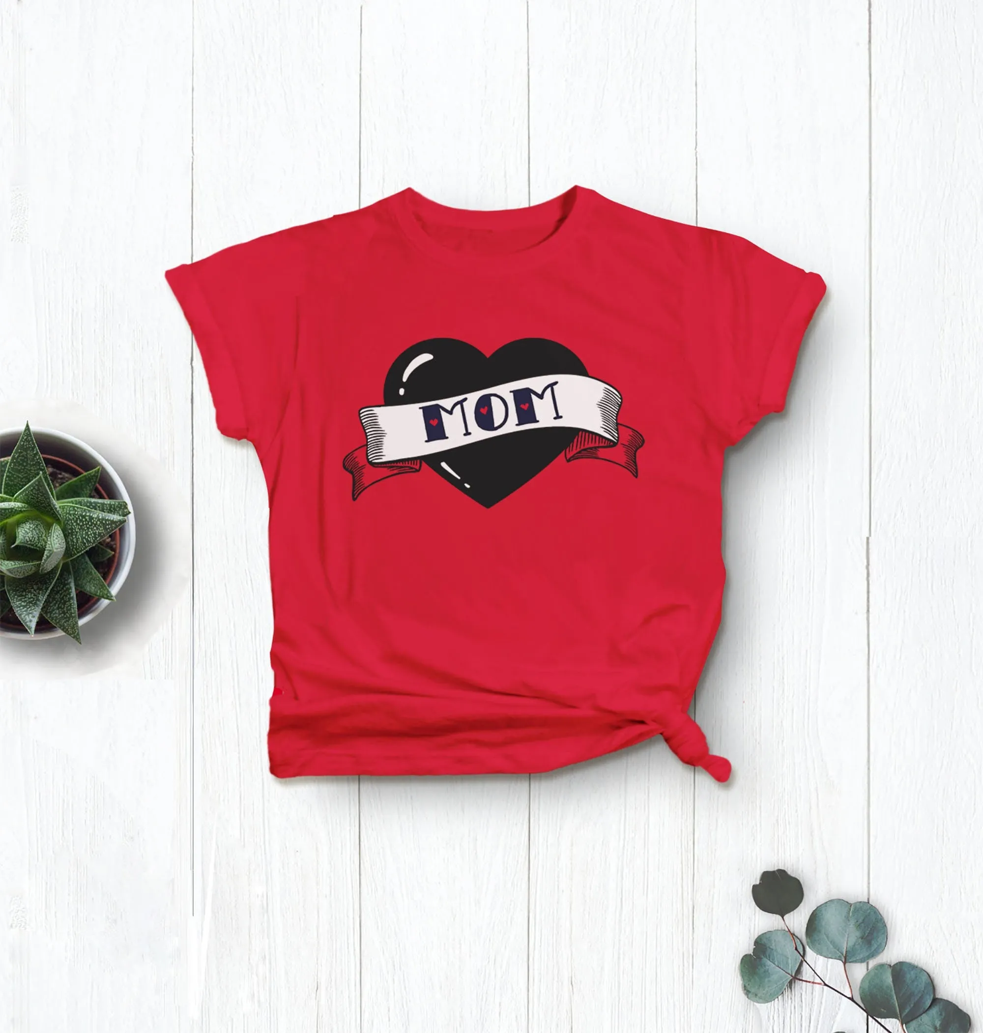 Mom Heart Tattoo T-Shirt