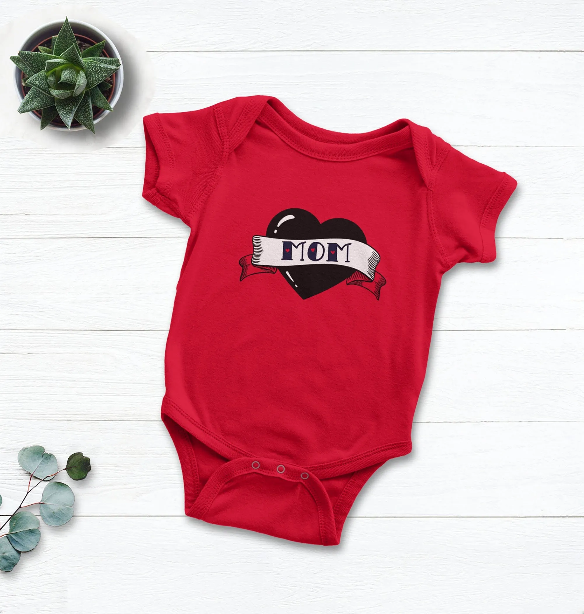 Mom Heart Tattoo T-Shirt
