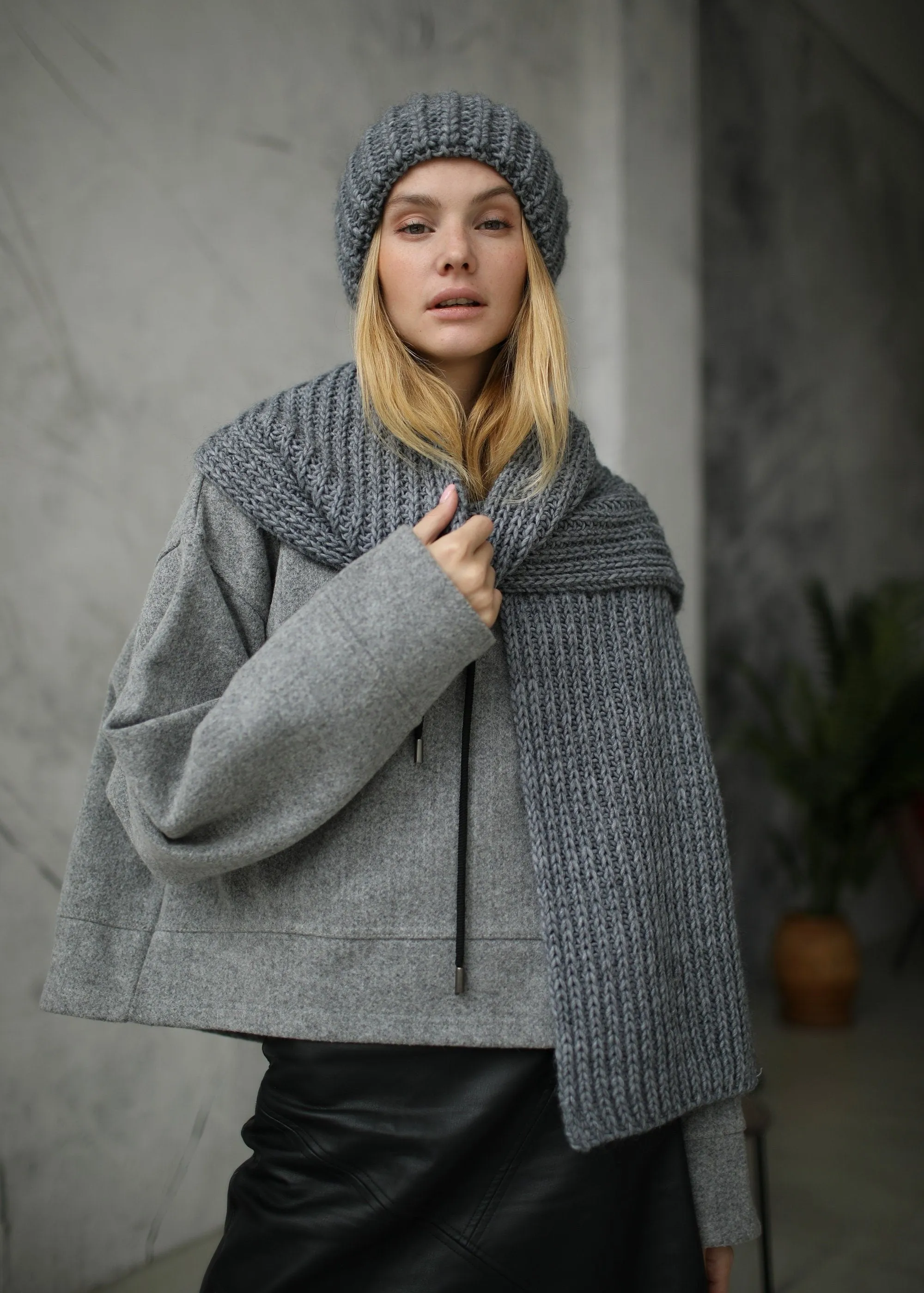 Oversized Alpaca Wool Scarf - Grey