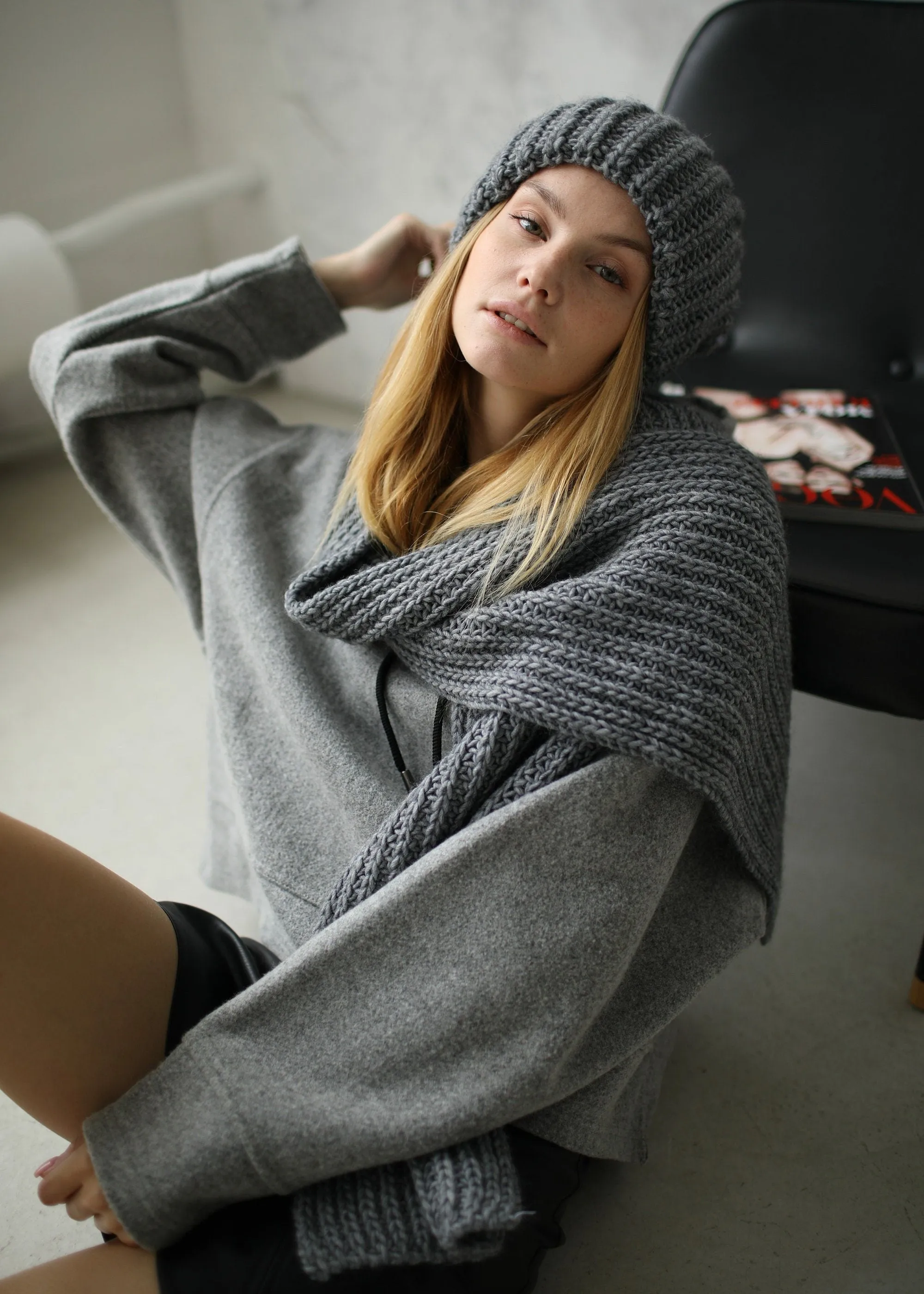 Oversized Alpaca Wool Scarf - Grey