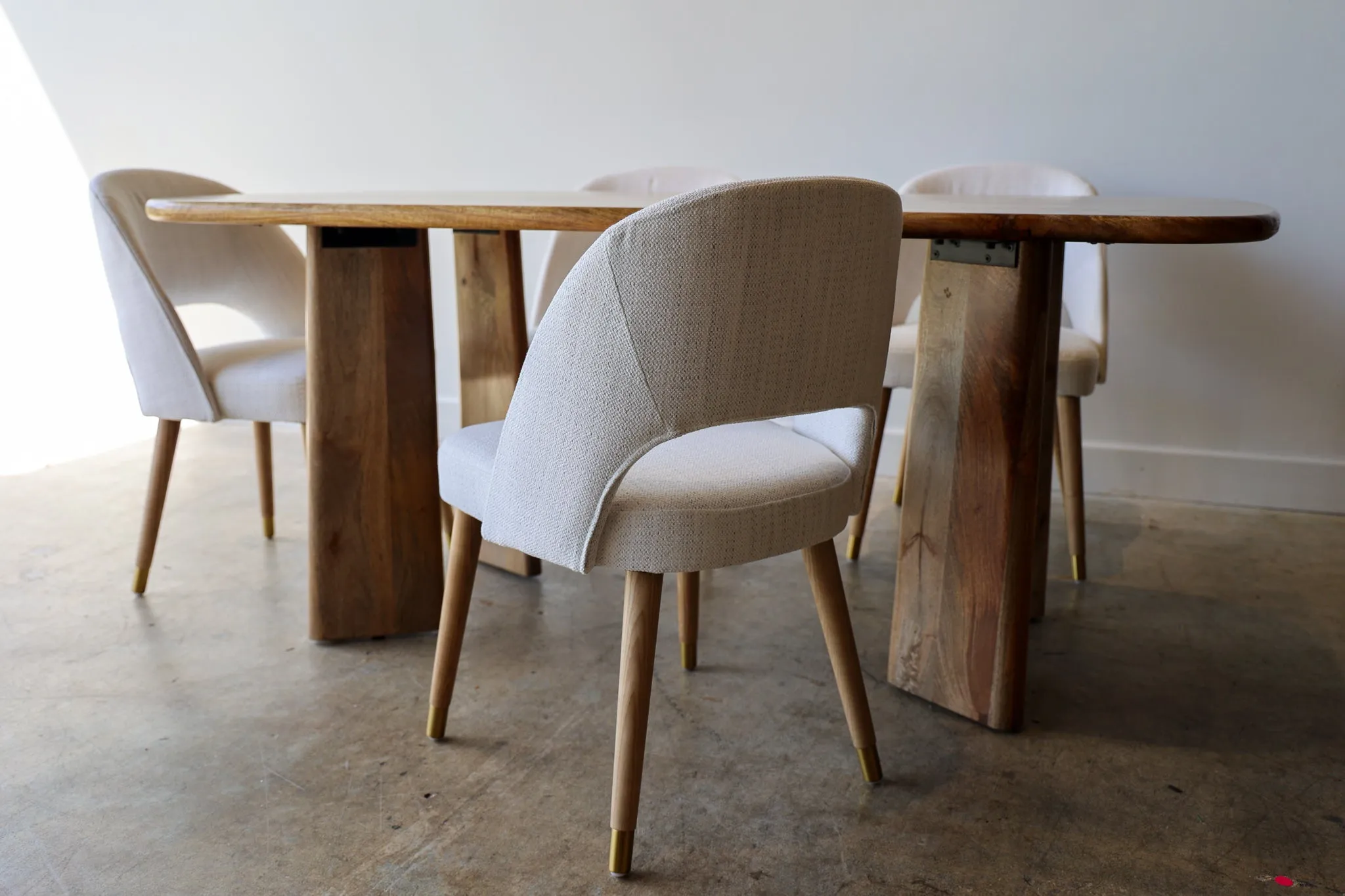 Roger Dining Chair