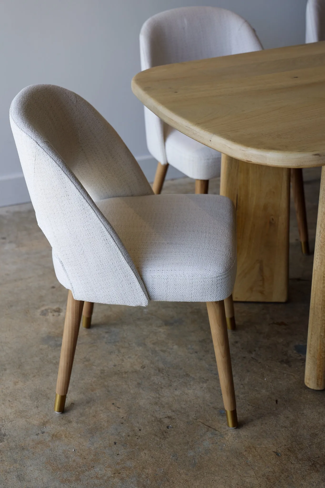 Roger Dining Chair