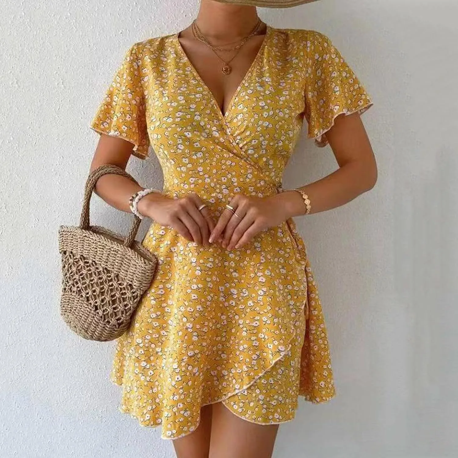 Sexy Dresses for Women V Neck Short Sleeve Casual Short Summer Dresses Boho Ruffle Tie Waist Flowy Floral Mini Dress