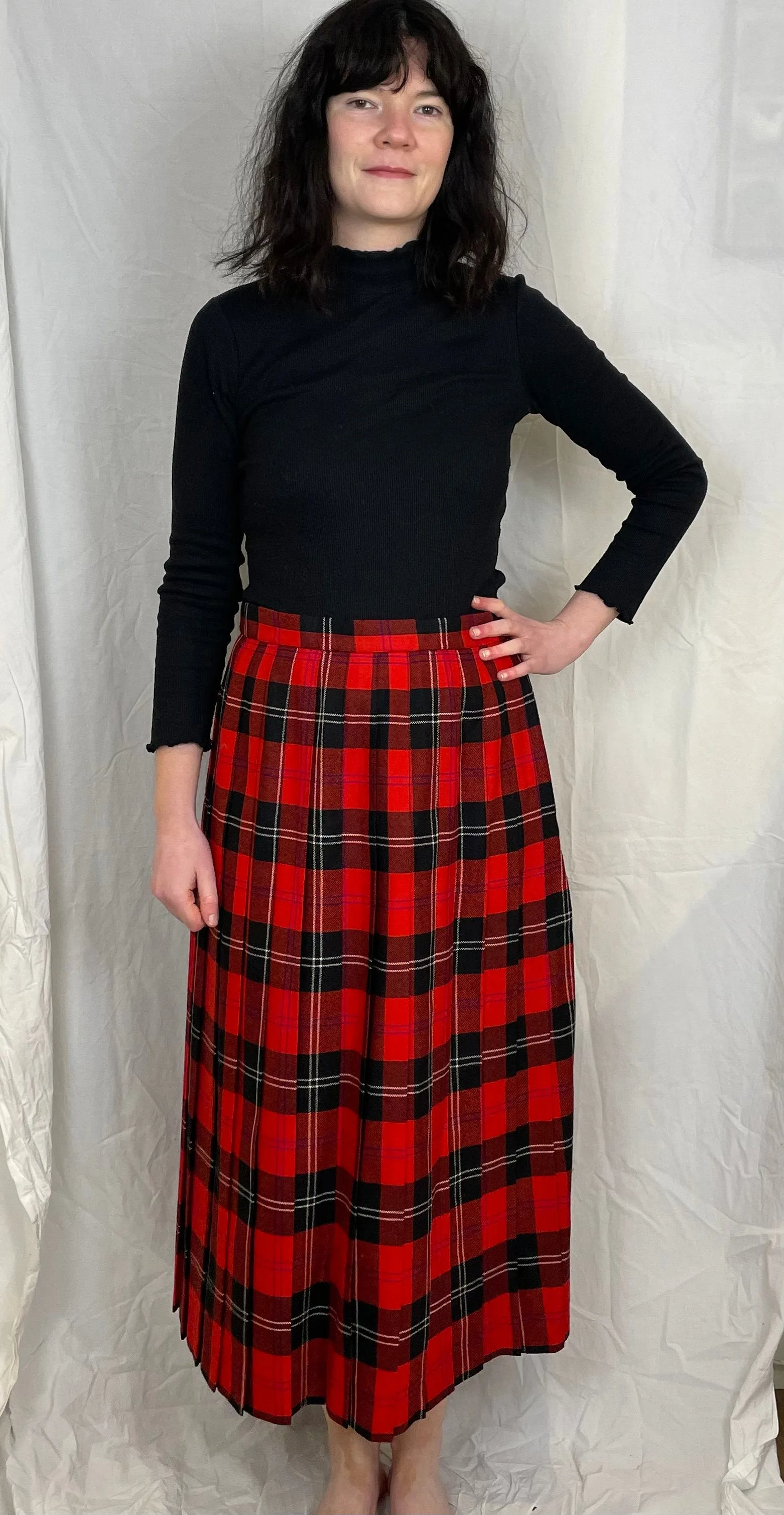 Vintage 80s Red Tartan Wool Pleated Maxi Skirt - Size 14