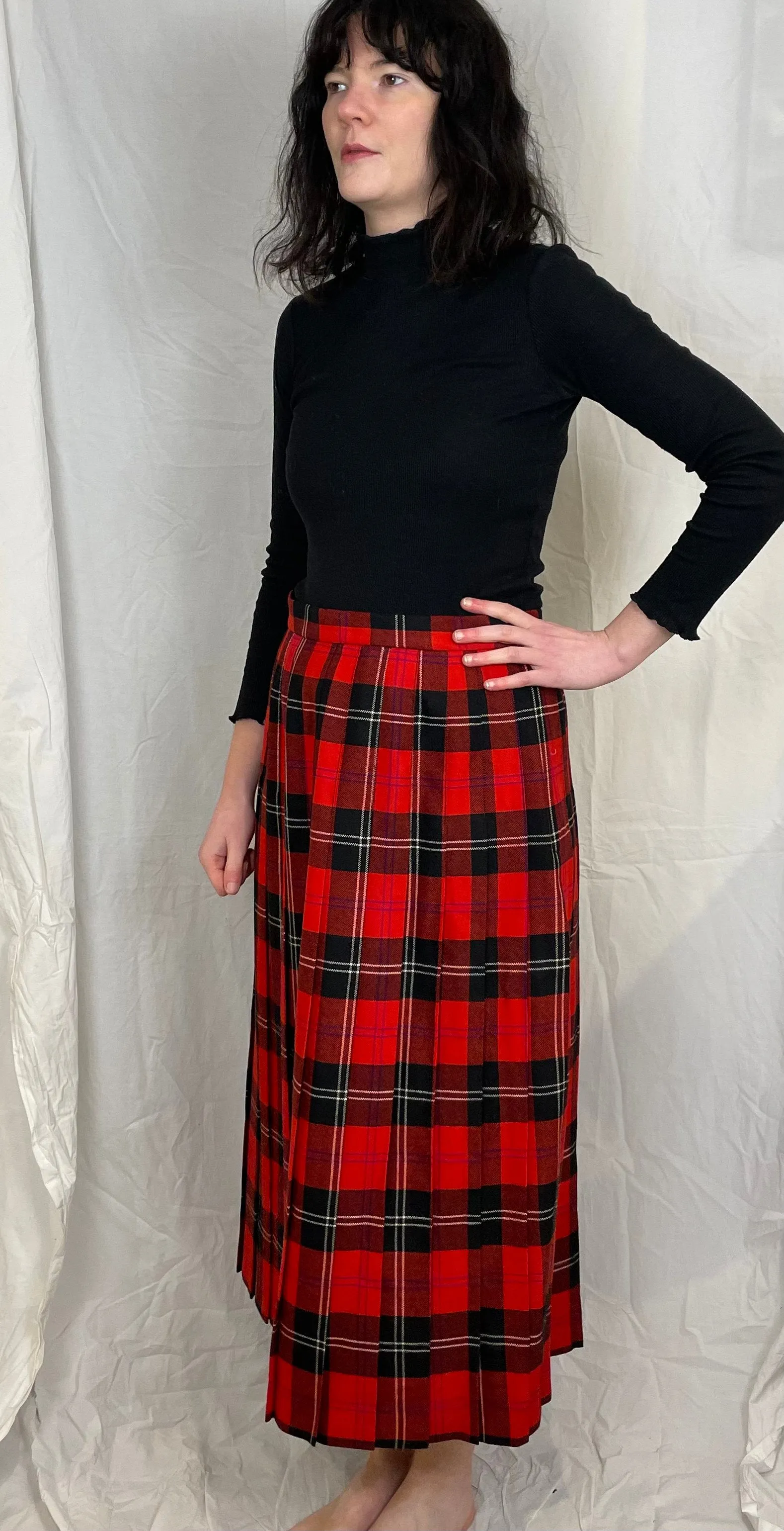 Vintage 80s Red Tartan Wool Pleated Maxi Skirt - Size 14