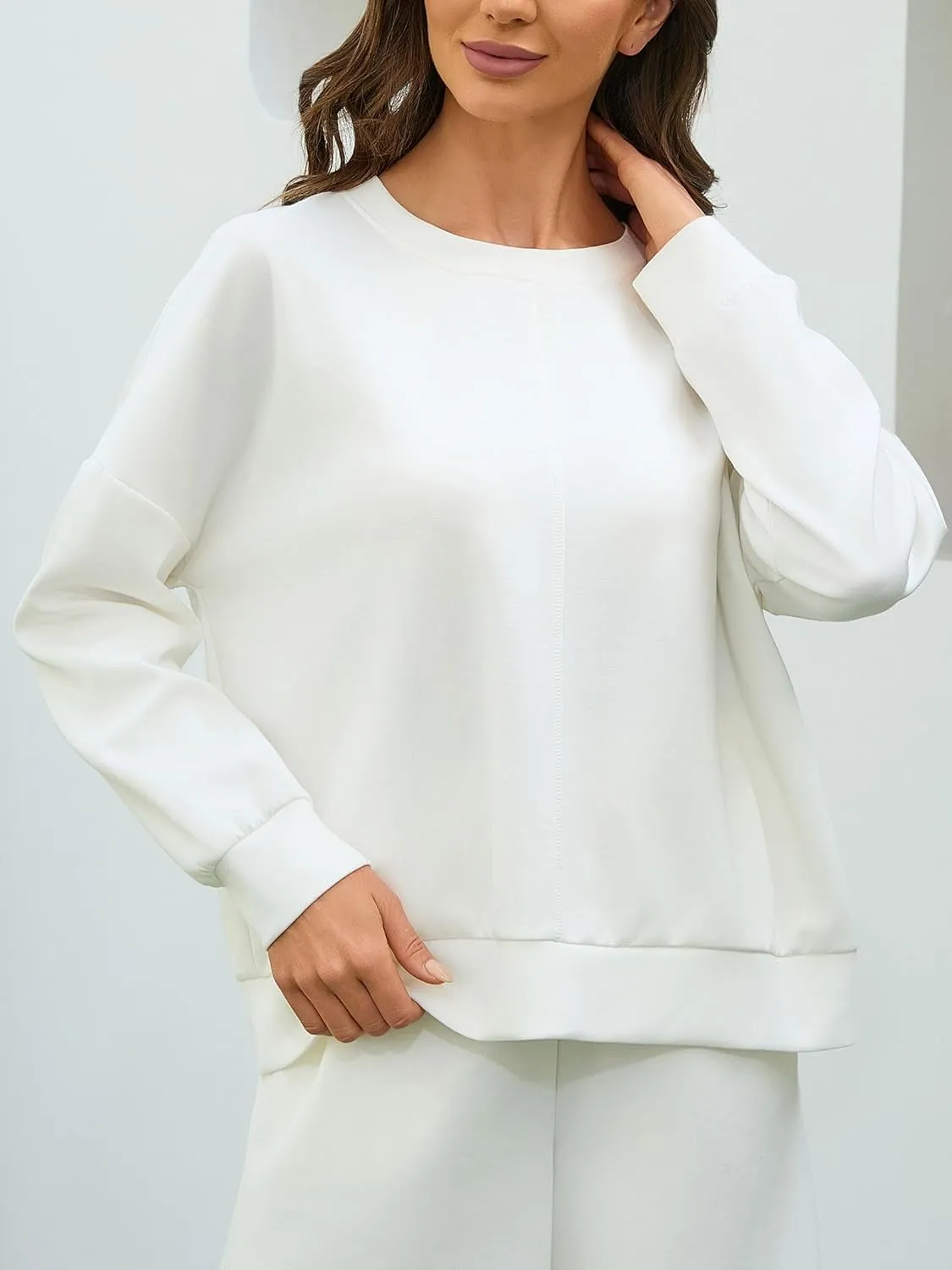 Women's Lightweight Crewneck Oversized Sweatshirt 2025 Casual Trendy Long Sleeve Pullover for Spring Fall