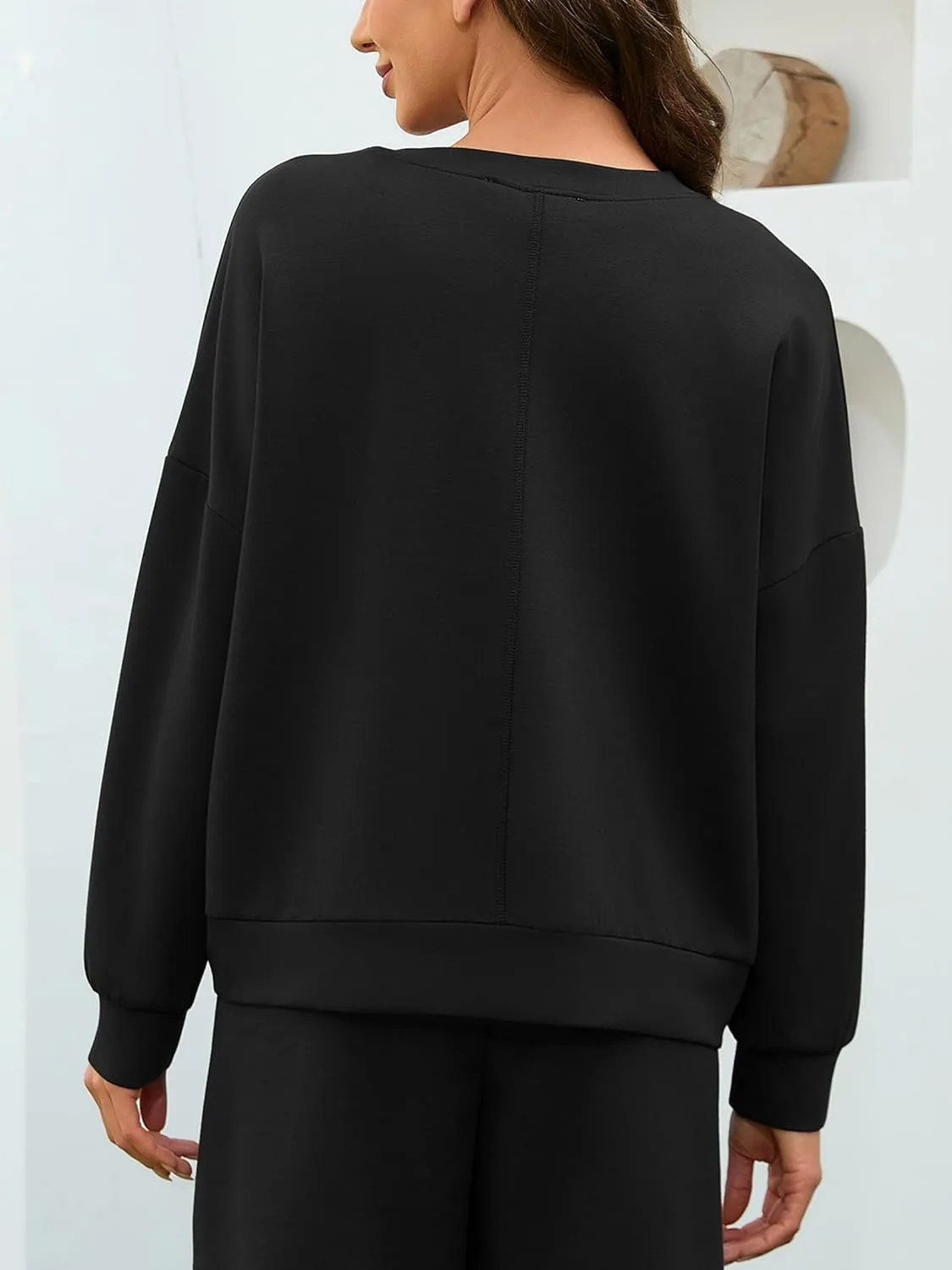 Women's Lightweight Crewneck Oversized Sweatshirt 2025 Casual Trendy Long Sleeve Pullover for Spring Fall