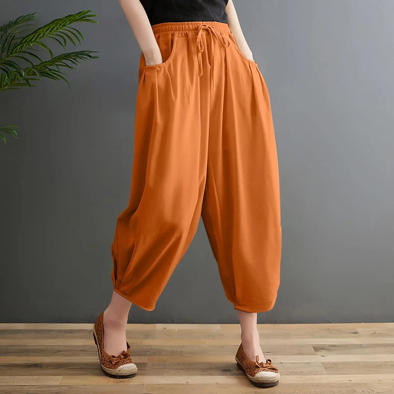 Womens Solid Color Capri Pants Casual Loose Drawstring Elastic Waist Cotton Linen Cropped Trousers Summer Thin Workout Pants