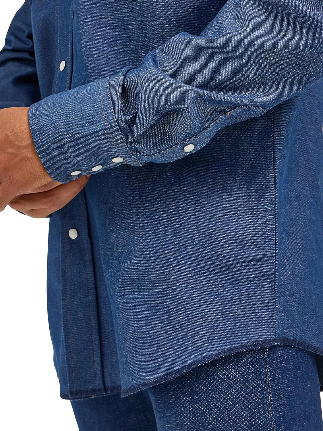 Wrangler Men's Cowboy Cut Western Long Sleeve Snap Work Shirt Washed Finish